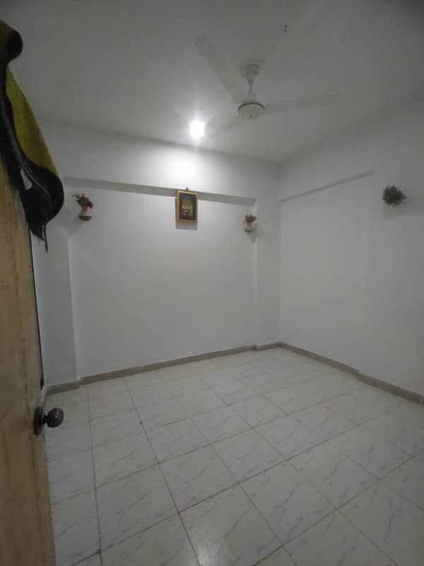 1 Bed Lounge Flat For Rent 4