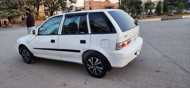 Suzuki Cultus VXR 2011 14