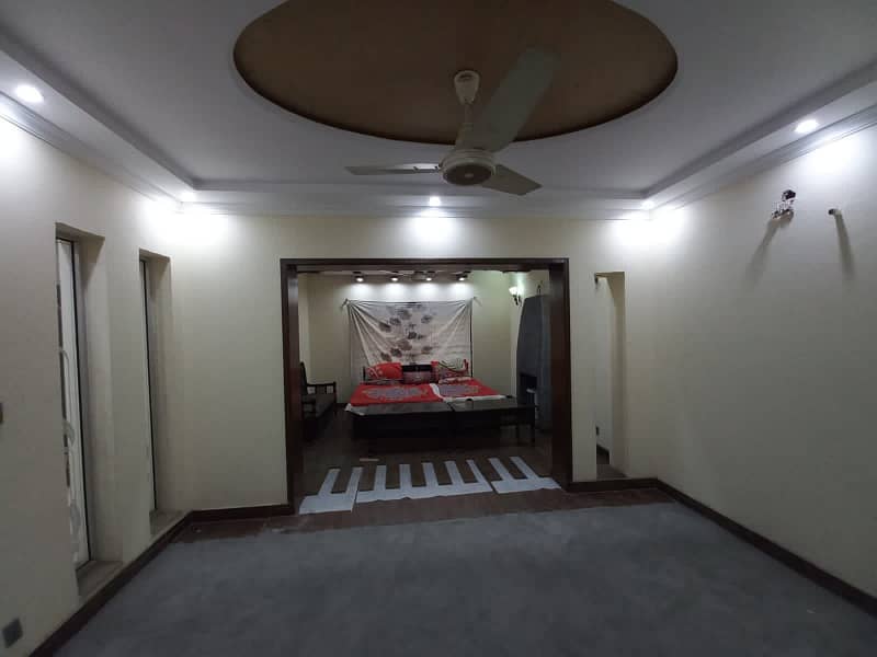 10 Marla Used House At Prime Location Like Brand New For Sale Rafi Block Bahria Town Lahore 6