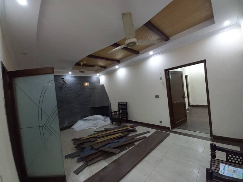 10 Marla Used House At Prime Location Like Brand New For Sale Rafi Block Bahria Town Lahore 19