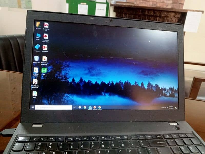 Lenovo Laptop Fast speed 256 gb new ssd dual battery 1