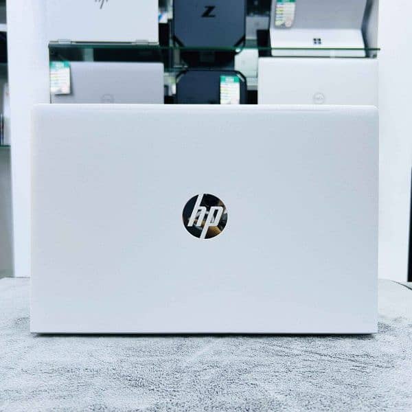 HP G6 Core i7 8th Generation (SSD 256GB + Ram 8GB) 14 Display Full HD 0