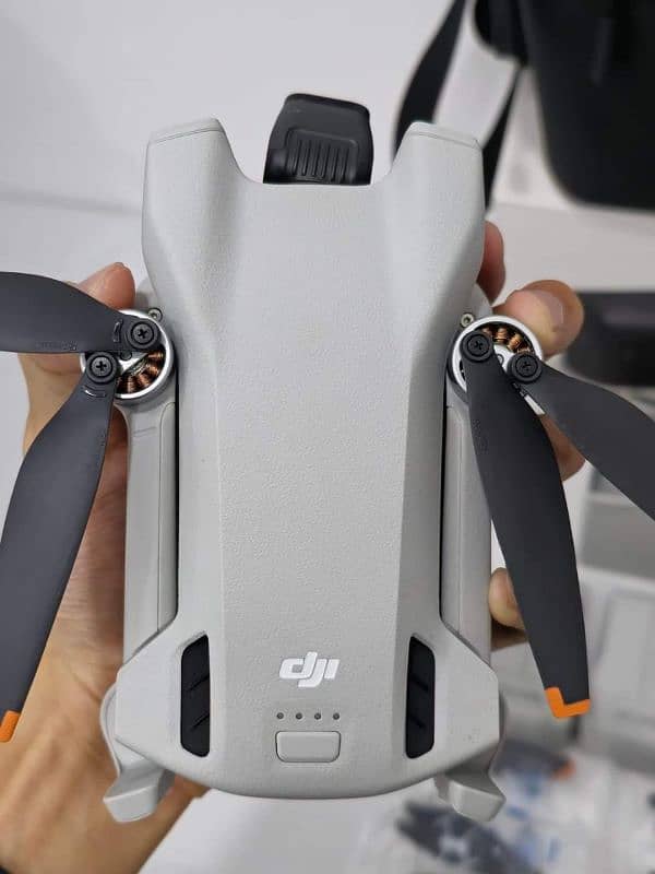 DJI 2 Drown camera WhatsApp 03130288662 2