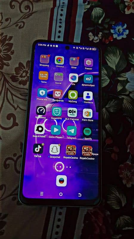 HELLO  GUYS I WANT TO SALE MY TECNO CAMMON 19 NEO 1