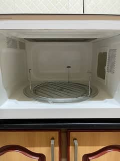 Pel Microwave Oven