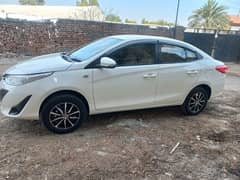 Toyota Yaris Ativ cvt for sale