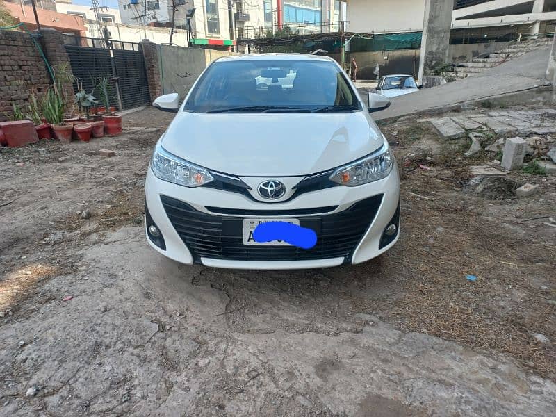 Toyota Yaris Ativ cvt for sale 3