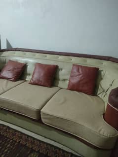 Sofa set 5 seater URGENT