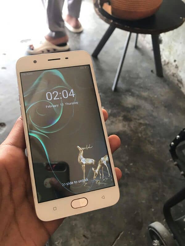 OPPO a57 4gb ram 64gb memory 10/10 condition 2