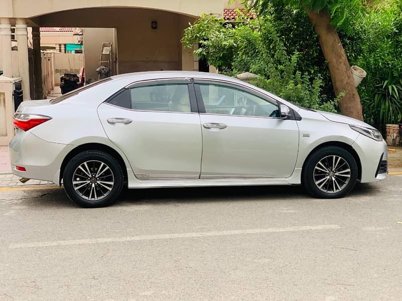 Toyota Corolla Altis 2018 3