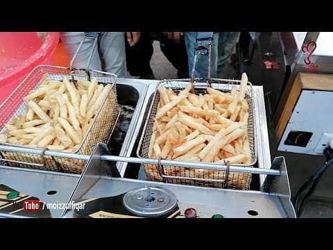 Worker needed for fries and burger stall 0