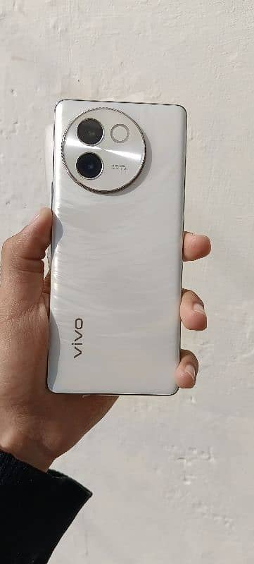 Vivo v30e 1