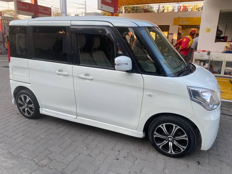 Suzuki Spacia 2015 2