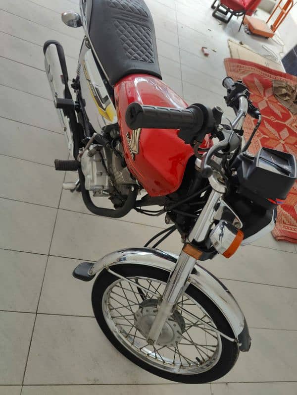 Honda 125 2021 modal slaf start urgant sale 03240848519 whatsap 1