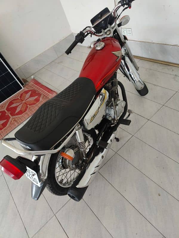 Honda 125 2021 modal slaf start urgant sale 03240848519 whatsap 3