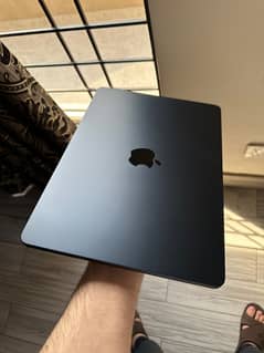 MacBook Air M2 15 inch