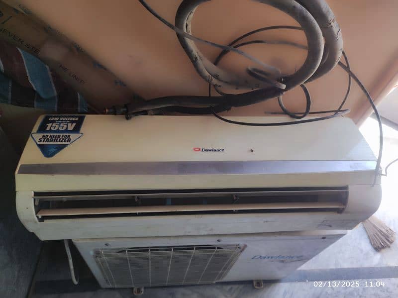 dawlance split ac non inverter 1