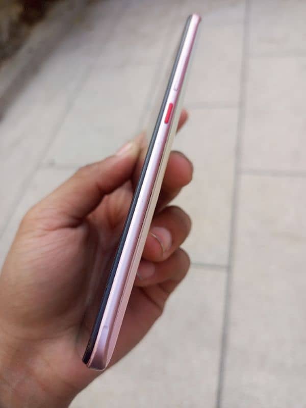 vivo s1 pro in good condition 3