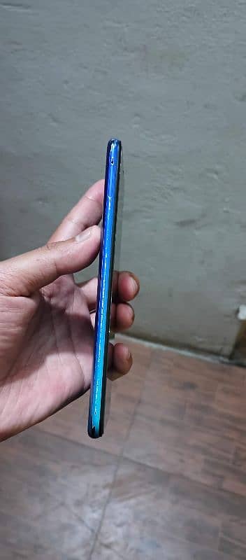 Vivo y91 in 64gb official dual sim original box charger 0333--4416618 2
