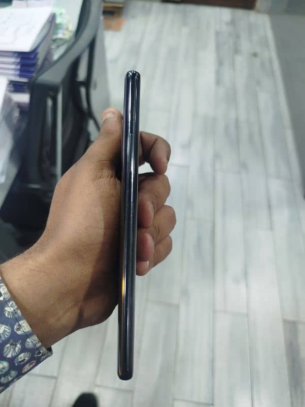 one plus 7t 3