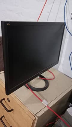 22 inch LED and 20 inch LCD for sale