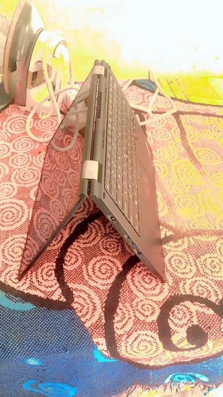 LENOVO Yoga 370 0