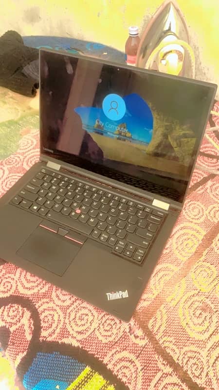 LENOVO Yoga 370 5