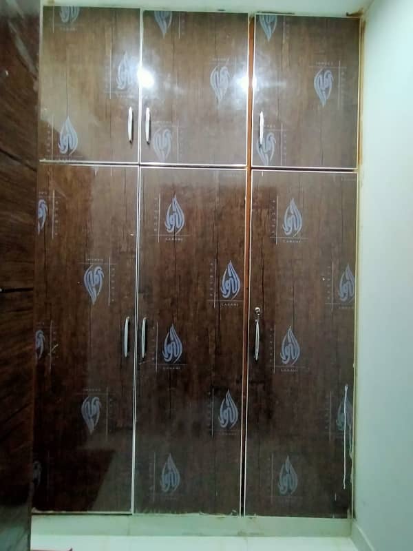 GULBERG 12 MARLA FURNISH PORTION FOR RENT 8