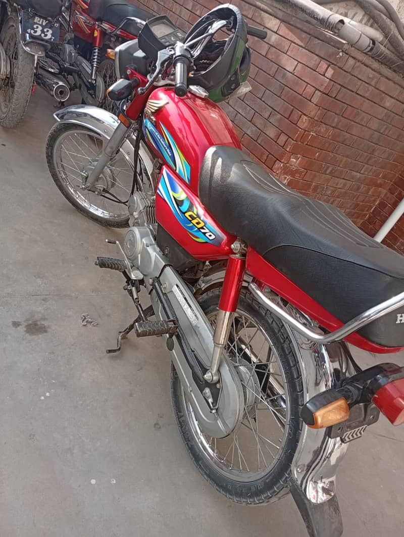 Honda CD 70 2023 2