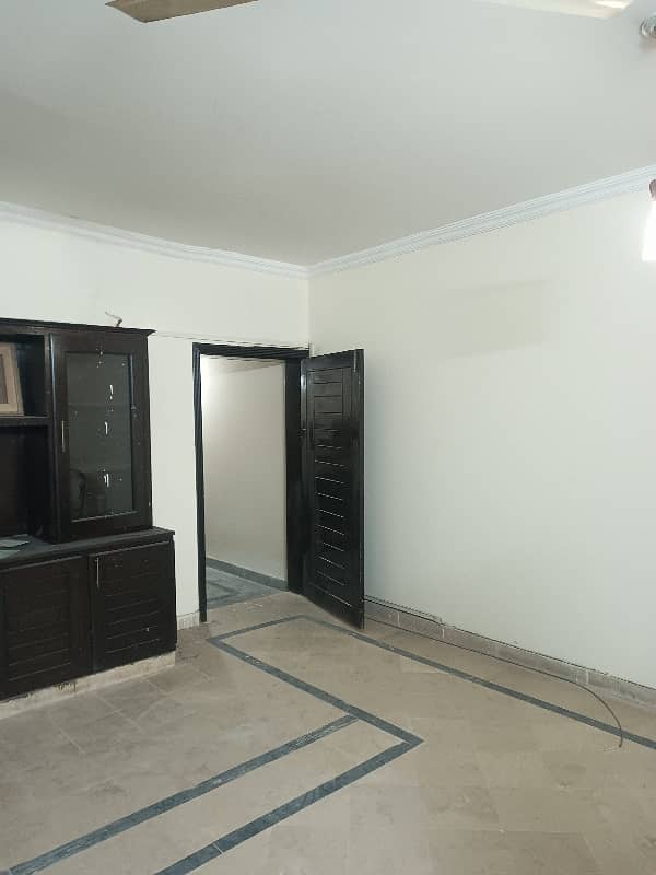 For Commercial And Family Triple Storey House For Rent Demand 250000 3