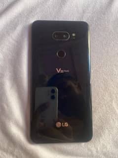 LG v35 thiq All okay 10 by 10 condition