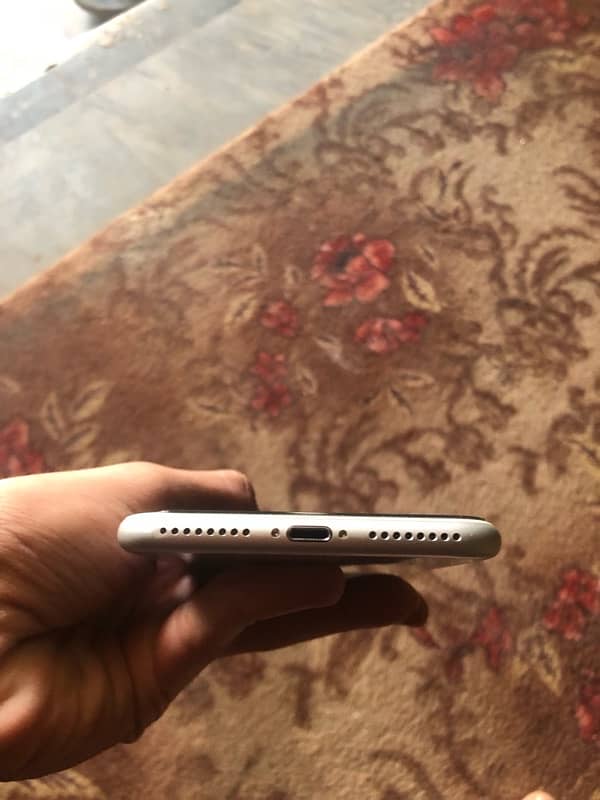 iPhone 8plus 64gb 2