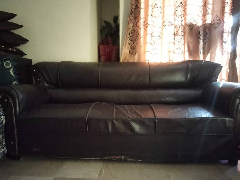 5 Seater Sofa Set (3+1+1) with 3 Center Table (1 large 2 small) 1