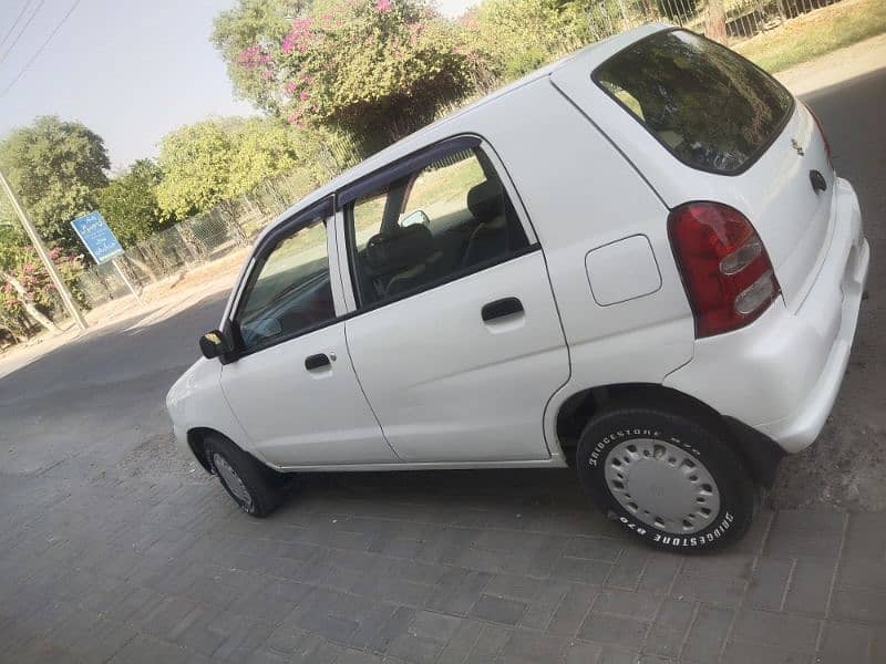 Suzuki Alto 2011 6