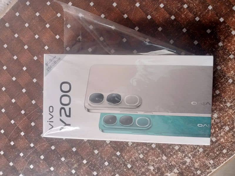 vivo y200 8/256 abi Liya hai active kiya hai 0