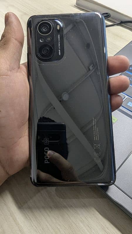 Poco F3 8gb/256gb 9/10 condition. 1