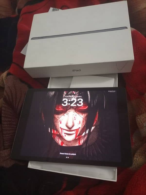 apple ipad 9 generation (64)GB 3