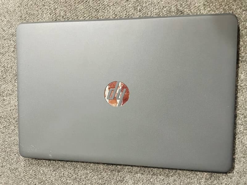 HP Laptop 15-bw0xx 0