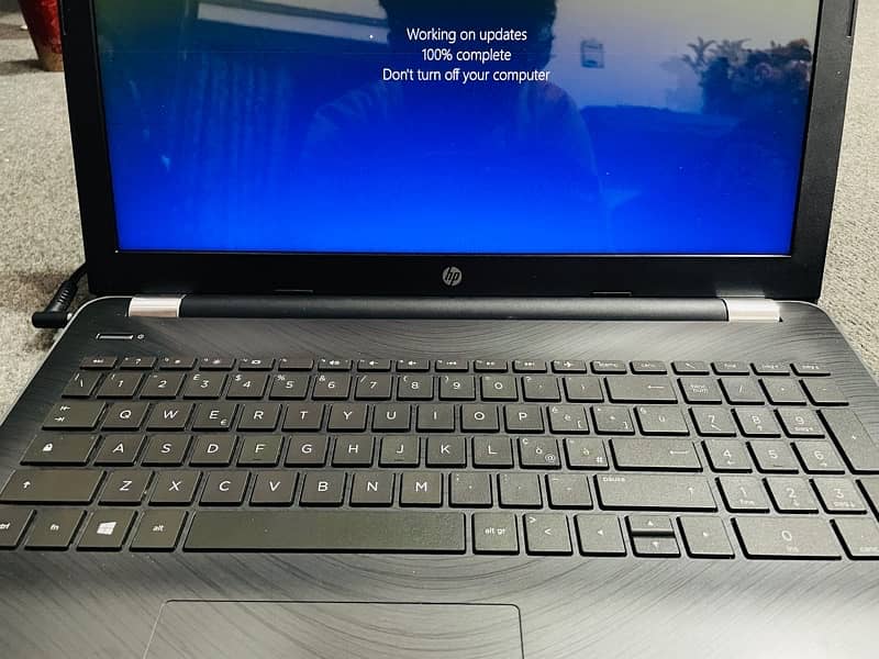 HP Laptop 15-bw0xx 7