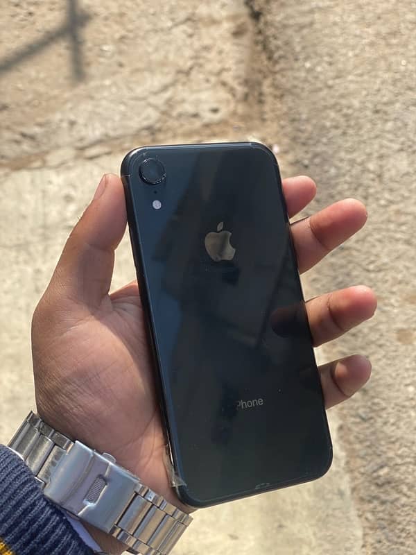 iPhone XR FU 0321/8302231 1