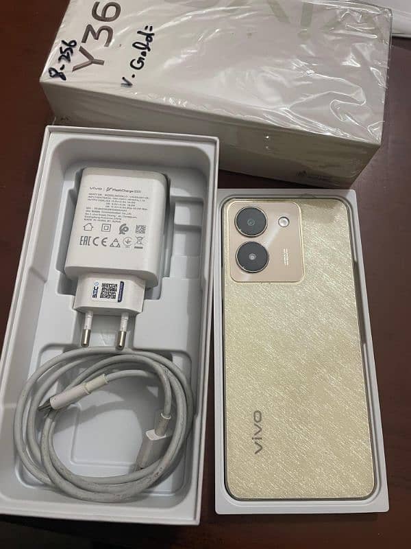 VIVO Y36 ( 8/256 ) with Box And Orignal Charger & Cable 3