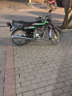 Honda 125 total genuine tyar  karwaya ha