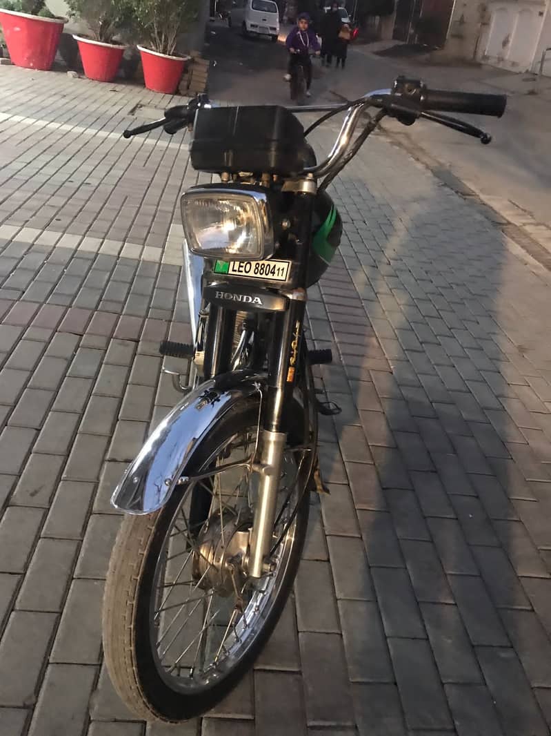 Honda 125 total genuine tyar  karwaya ha 4