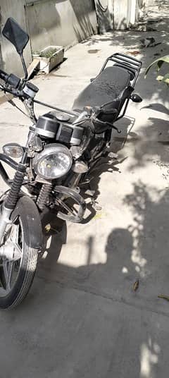 Suzuki Gs150 special edition