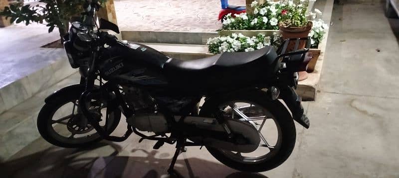 Suzuki Gs150 special edition 6