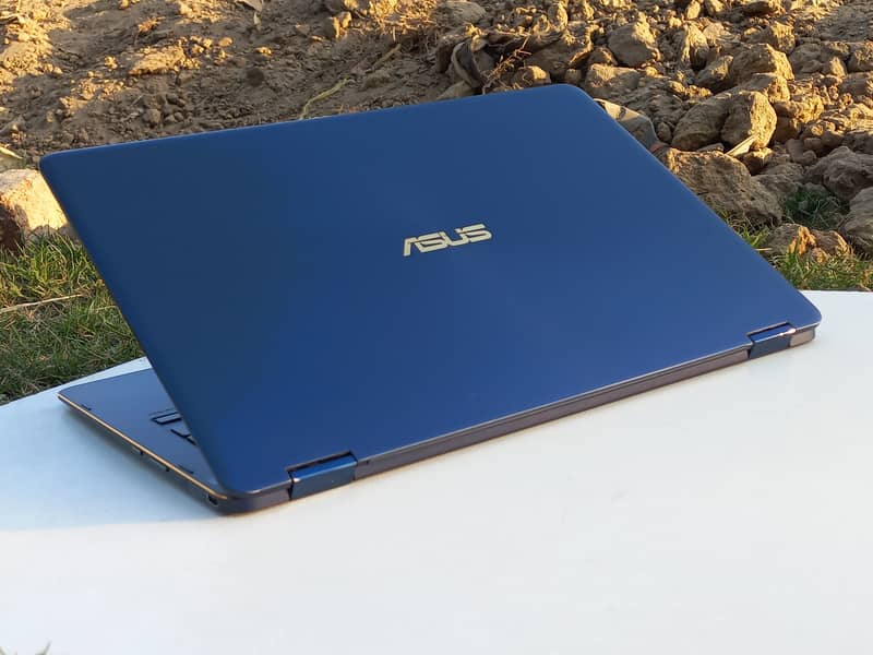 Asus ZenBook Flip Core i5 8th gen 16gb ram | Ultraslim | Metal Body 5