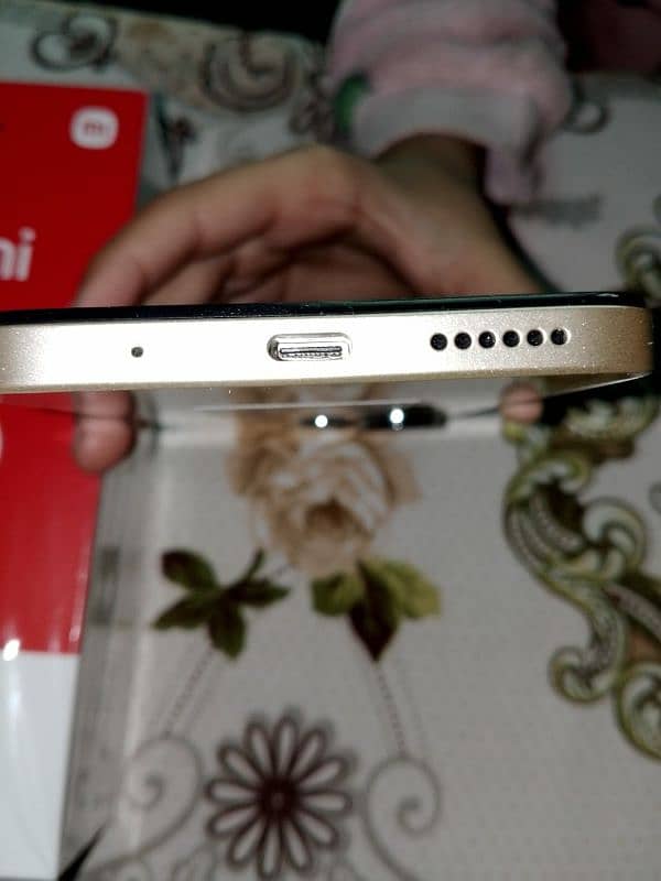 Redmi 13 10/10 Phone 8/128 GB Just Box Open Not Used 6