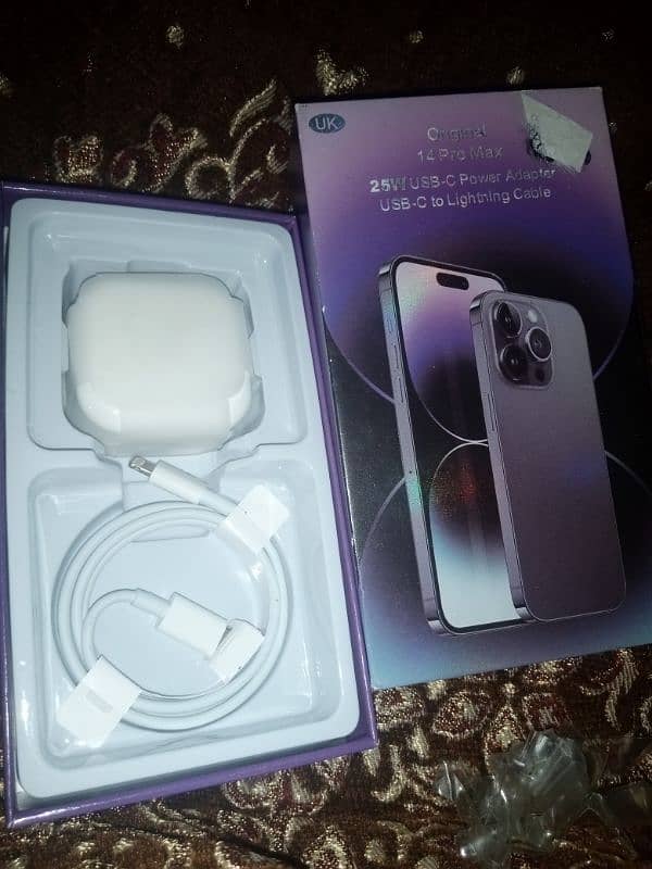 iphone 14 Pro Max original charger 1