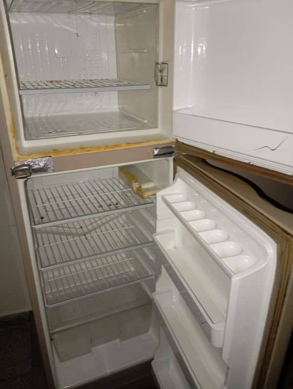 Refrigerator for sale 2