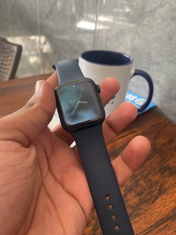 APPLE WATCH SERIES 6 40MM GPS 0